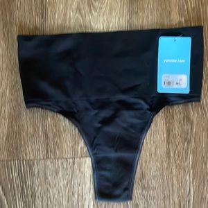 Yummie Seamless Fran Shaping Thong